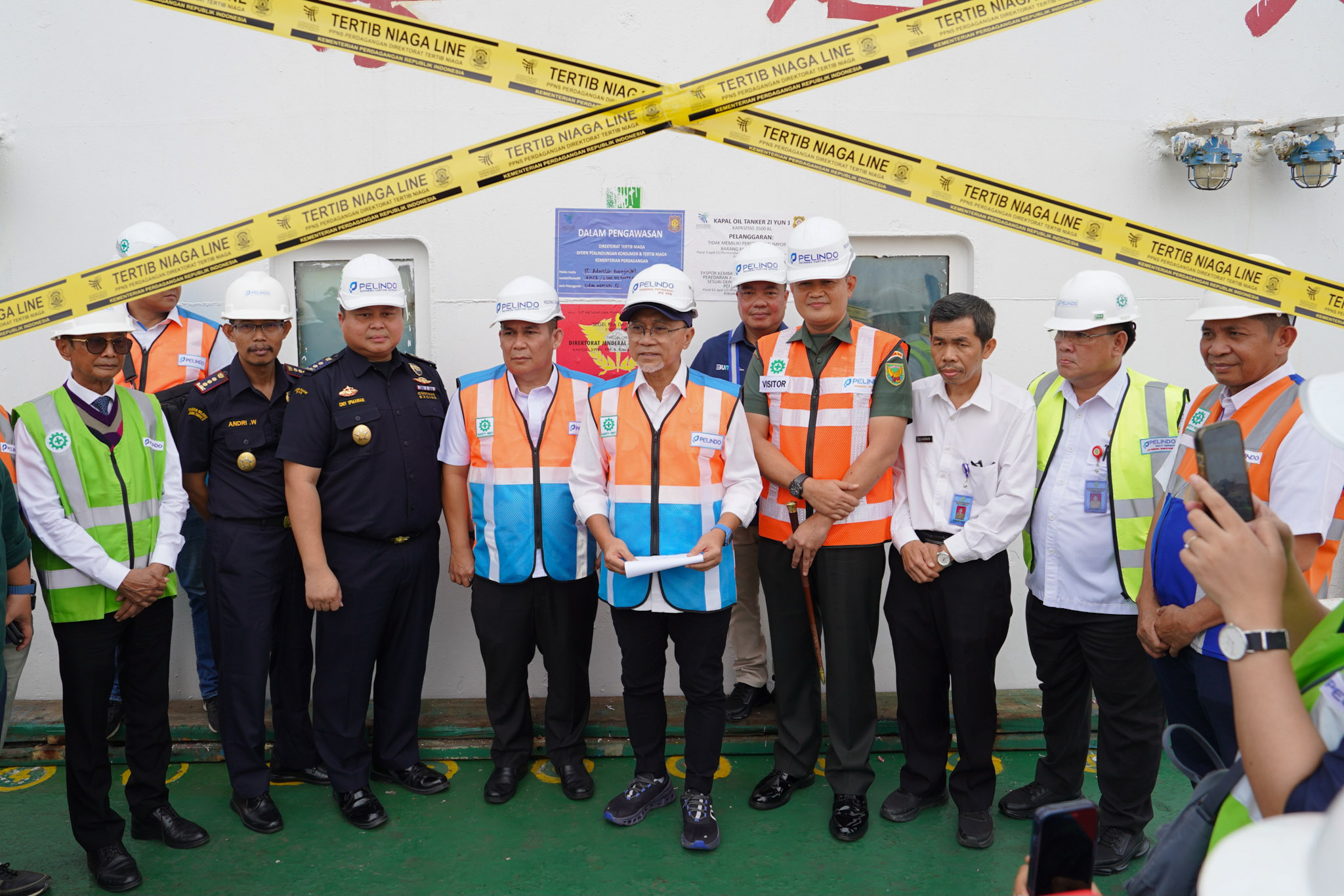 Mendag Pimpin Ekspose Temuan Kapal Tanker di Palembang - Kementerian