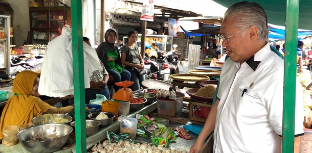 Kunjungan Mendag ke Pasar Bawah Pekanbaru