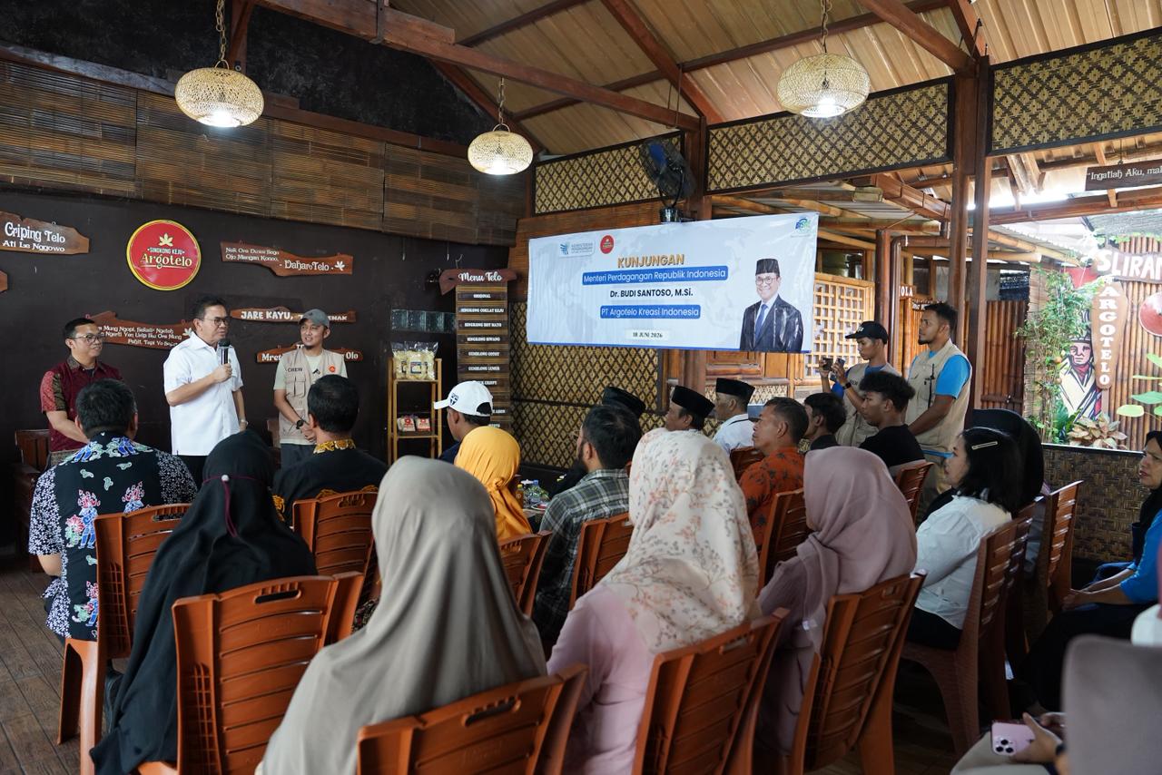 Diskusi dengan UMKM Salatiga, Mendag Busan Ajak Manfaatkan Program Kemendag dan Pameran TEI
