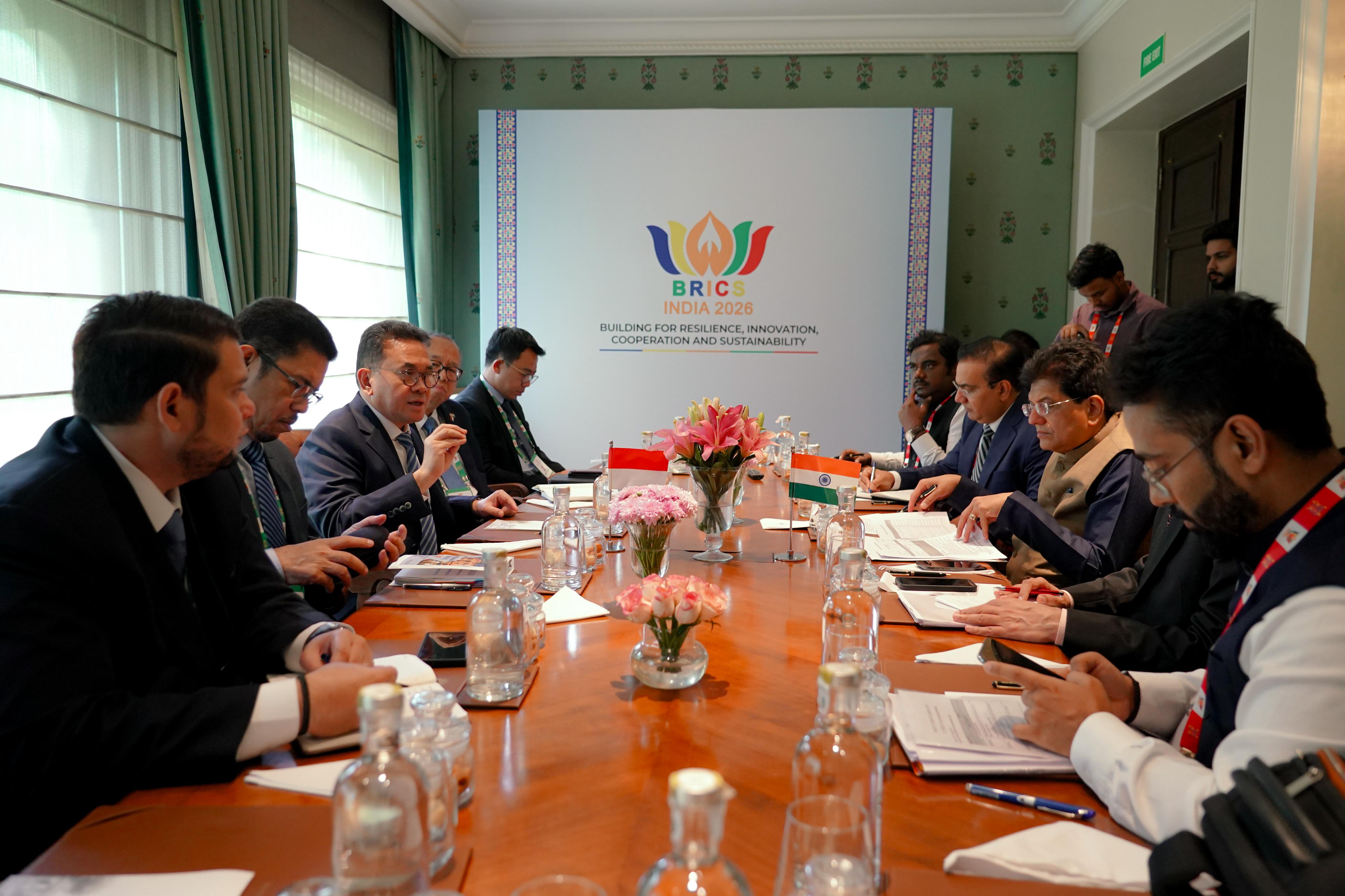 Mendag Busan Bertemu Mendag India, Bahas Pendalaman Kerja Sama Perdagangan Bilateral