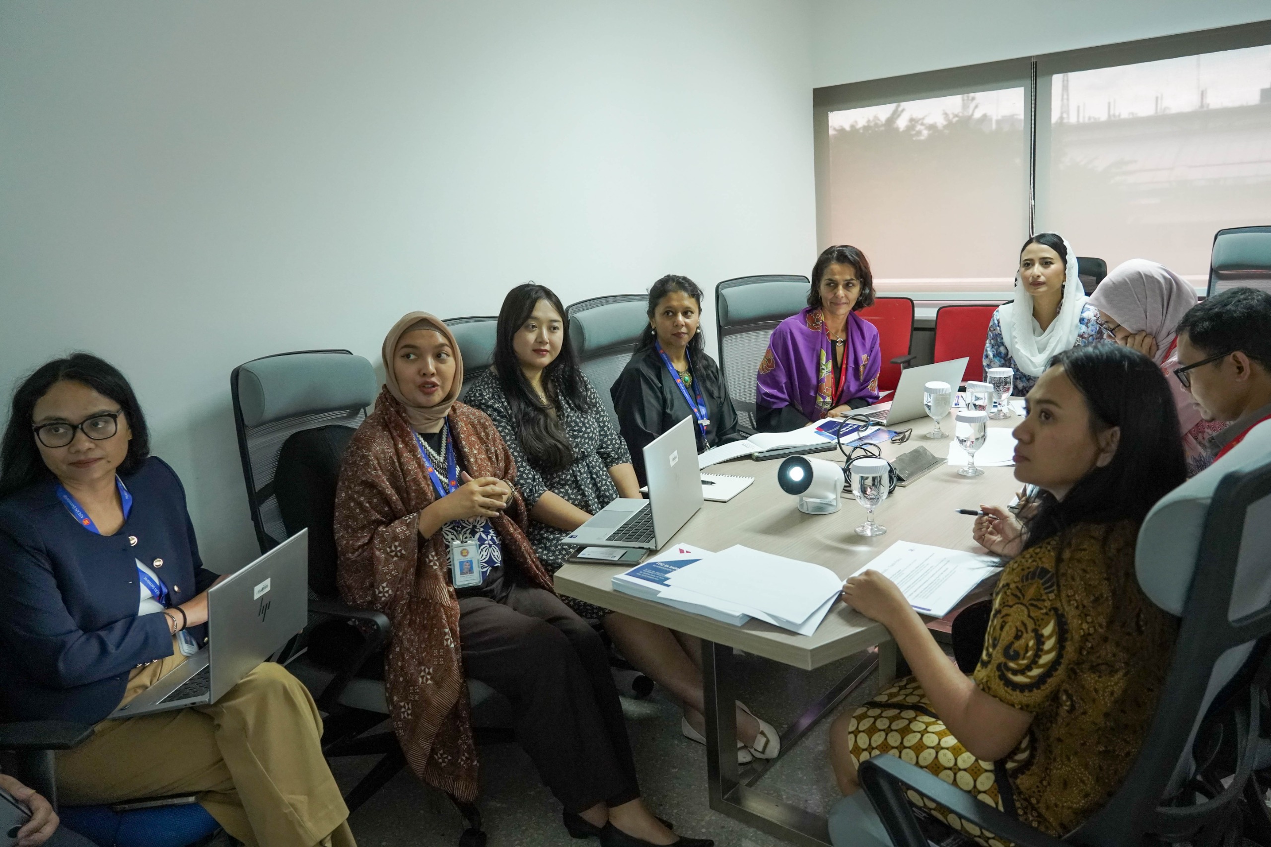 Wakil Menteri Perdagangan, Dyah Roro Esti melakukan pertemuan dengan The International Trade Center (ITC) di Gedung Sekretariat ASEAN, Jakarta, Kamis (30 Okt).