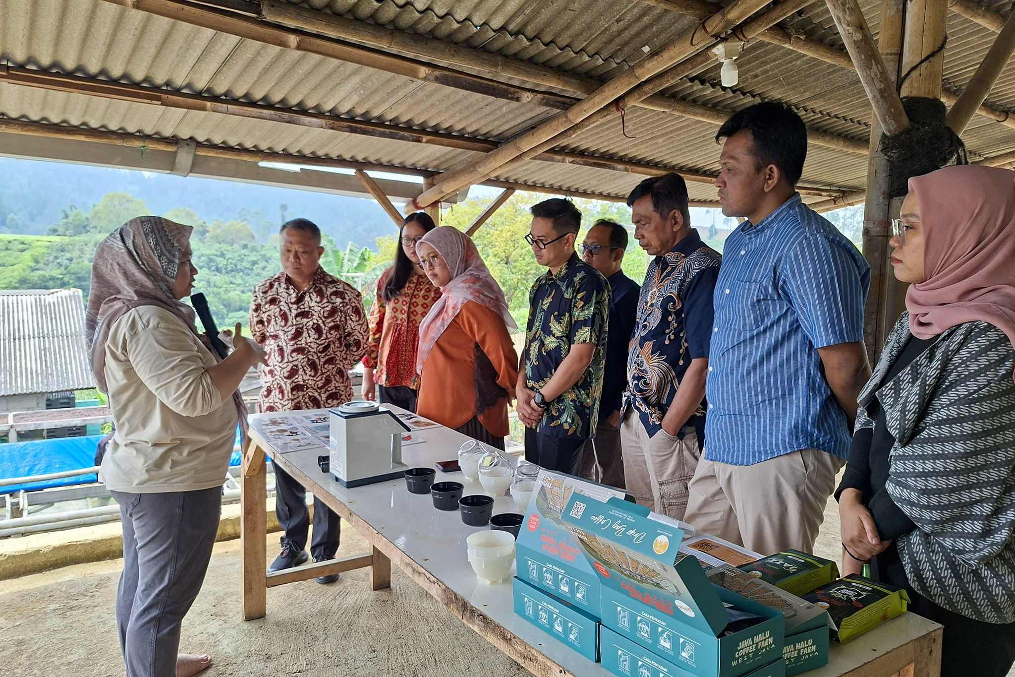 Survei Potensi Dampak Kenaikan Tarif Impor AS Terhadap Eksportir Kopi Jawa Barat