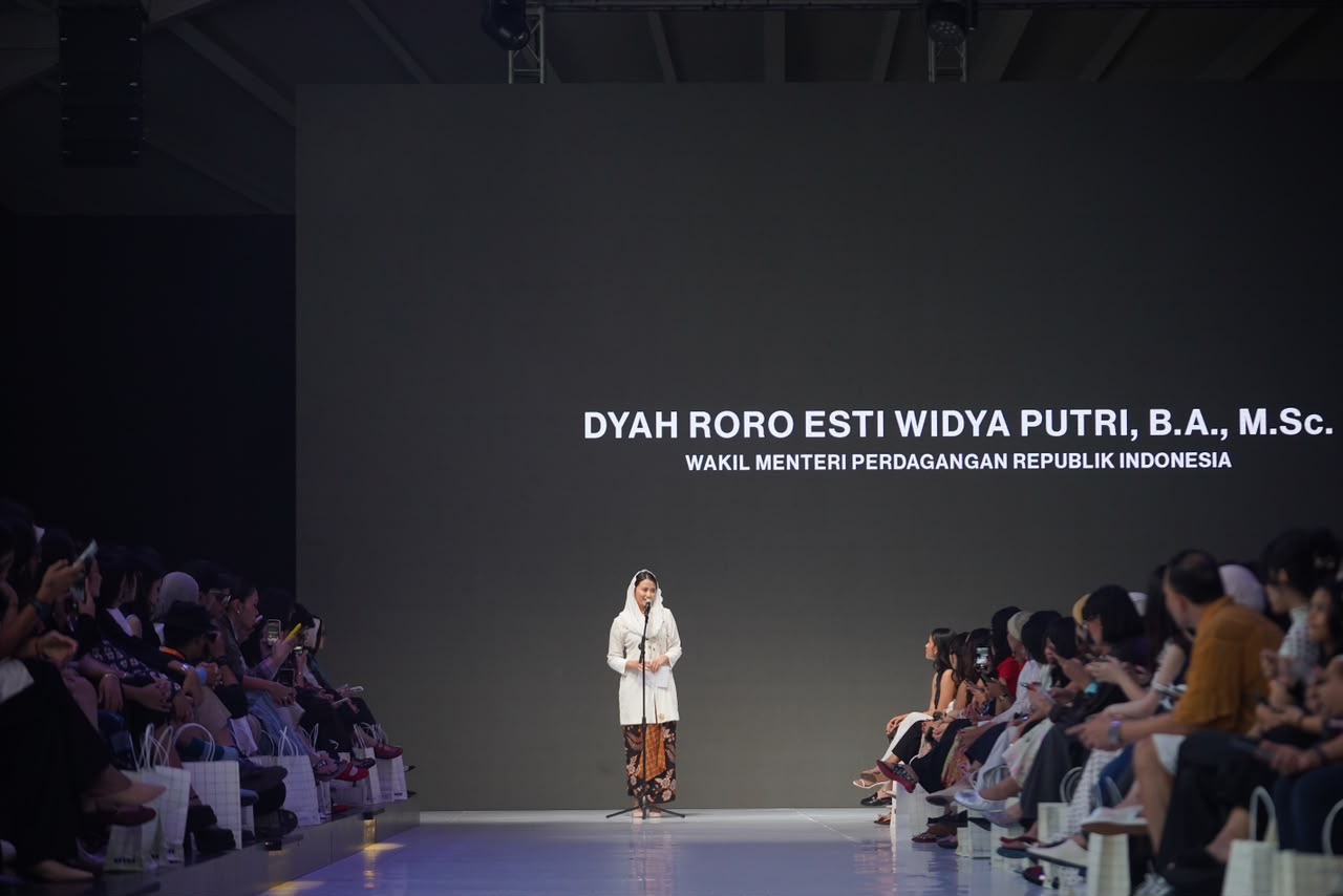 Wamendag pada Pembukaan FashionLink JFW 2027