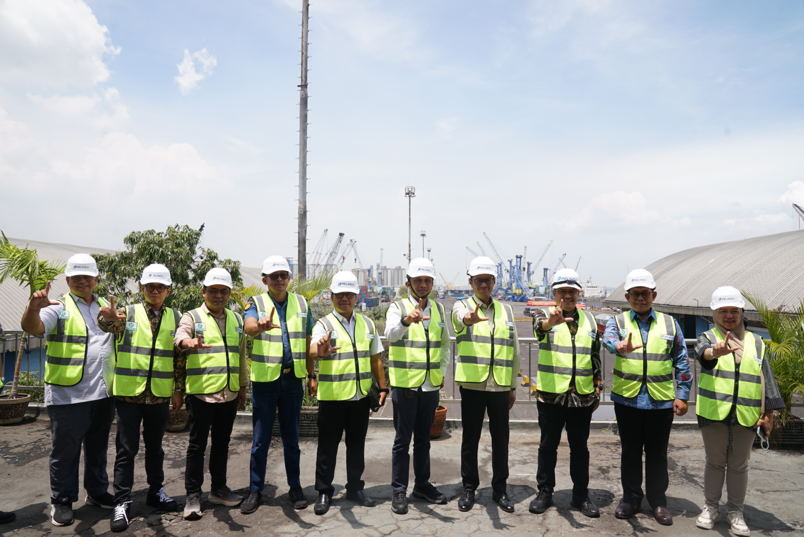 Kegiatan ini merupakan wujud sinergi antara Kementerian Perdagangan, Stranas PK KPK,  Lembaga National Single Window Kemenkeu, PT Pelabuhan Indonesia (Pelindo) dan Kantor Kesyahbandaran dan Otoritas Pelabuhan (KSOP) Utama Tanjung Perak. Kolaborasi lintas instansi/lembaga ini diharapkan dapat memperkuat implementasi kebijakan secara efektif dan berkelanjutan.