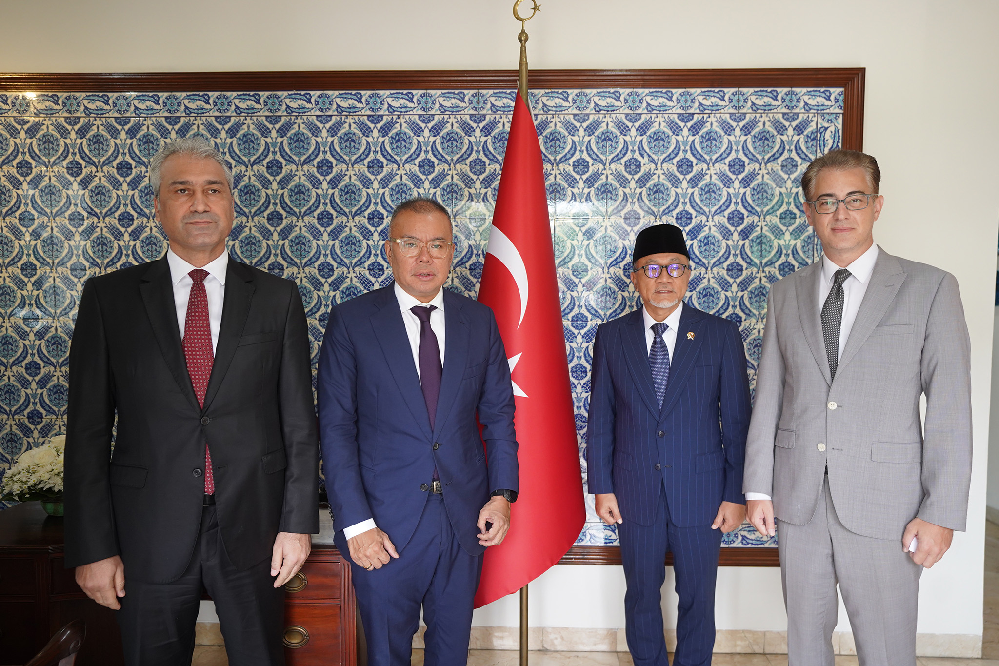 Menteri Perdagangan, Zulkifi Hasan mengunjungi Kedutaan Besar Turki di Jakarta, Rabu (08 Feb).