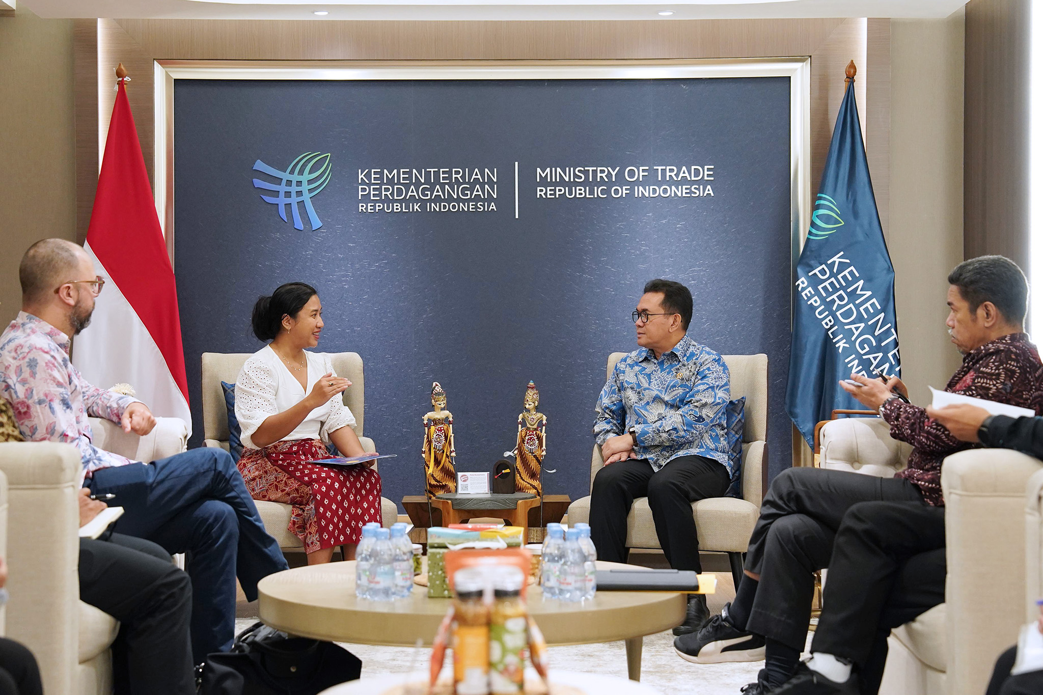 Mendag Menerima Audiensi Direktur Eksekutif Tsinghua Southeast Asia Center
