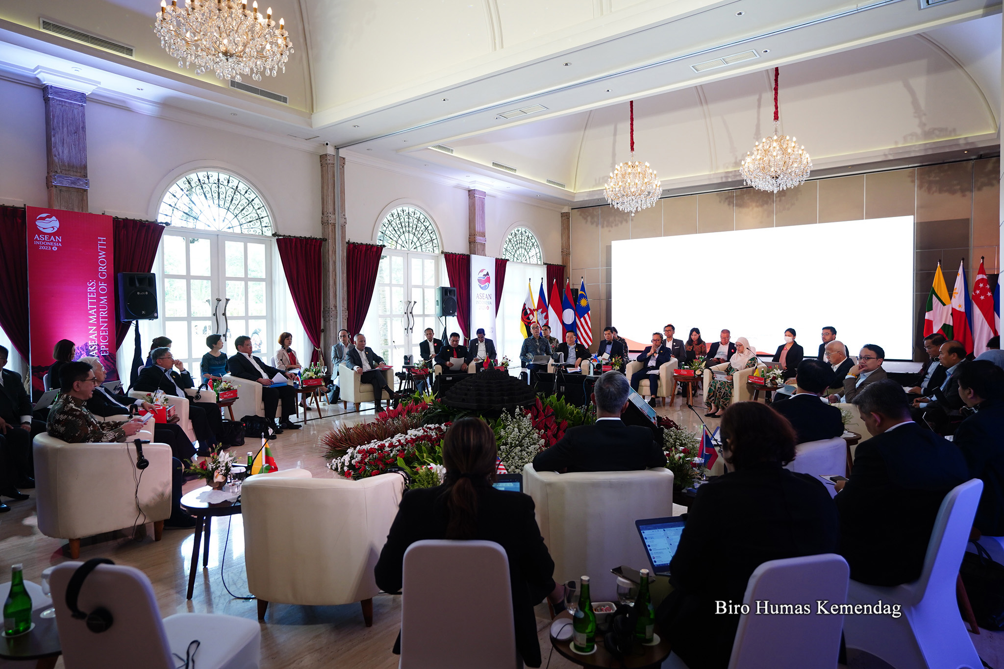 Pertemuan Konsultasi ASEAN Business Advisory Council (ASEAN-BAC)