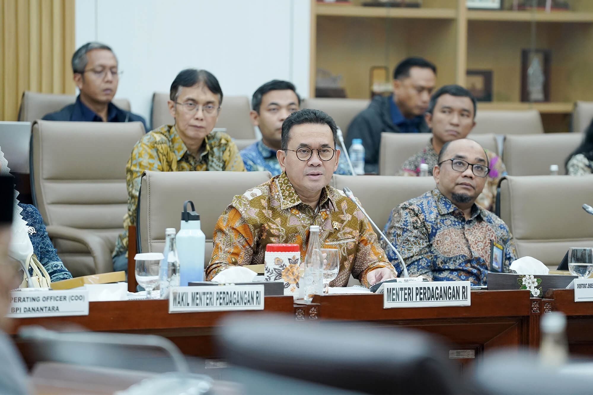 Raker dengan Komisi VI DPR RI, Mendag Busan Bahas Penguatan Industri Baja Nasional hingga Perlindungan Konsumen