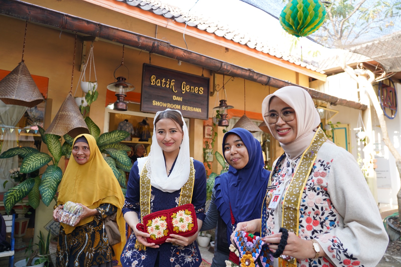 Dorong Ekspor Rotan dan Batik Surakarta, Wamendag Roro Pantau Kesiapan UMKM Jelang TEI 2026