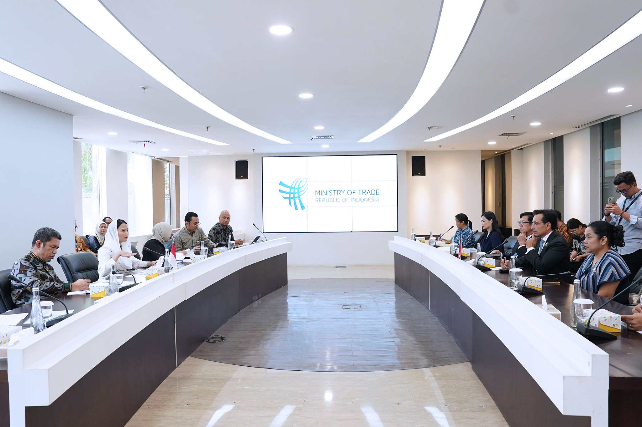 Pertemuan Bilateral Wamendag RI dengan Thailand Trade Representative dan Duta Besar Thailand Jakarta