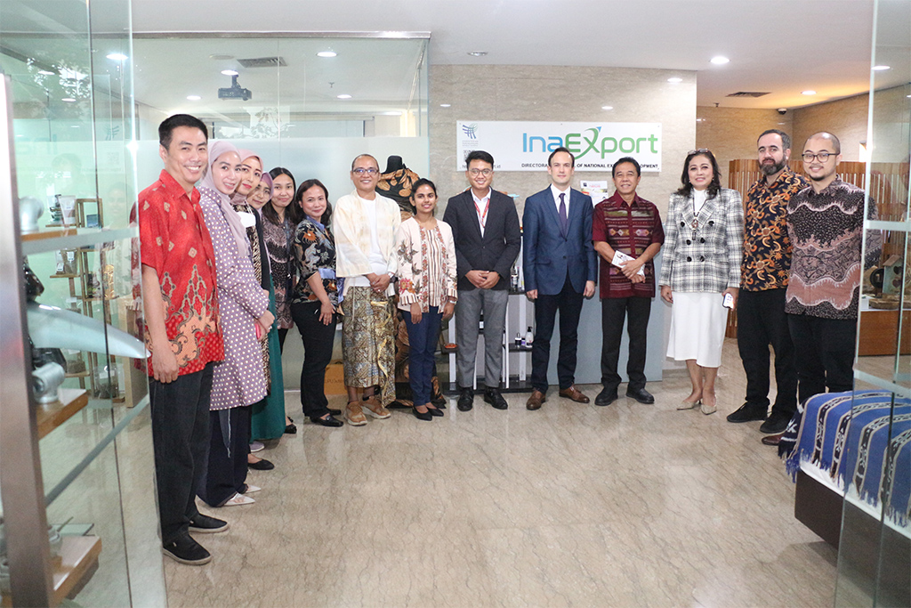 PTE merupakan ruang pamer di lantai 2 Gedung Utama Kementerian Perdagangan yang menampilkan lebih dari 1.000 sampel produk ekspor dari 200 perusahaan. Produk-produk tersebut menjadi referensi bagi pembeli luar negeri yang datang untuk mencari produk potensial dari Indonesia.