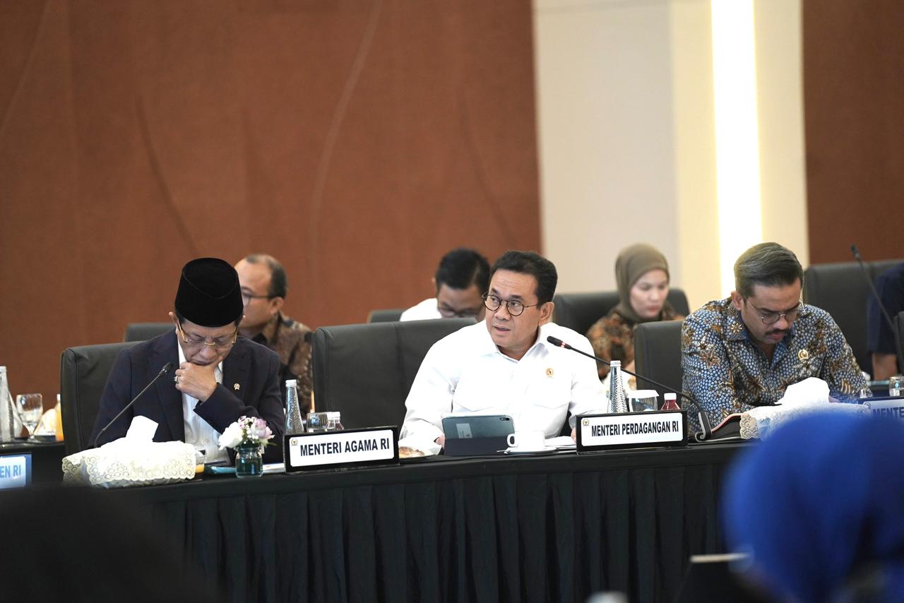 Rakor Rehabilitasi Pascabencana Sumatra di DPR RI,   Mendag Busan: 91 Persen Pasar Rakyat Sudah Beroperasi