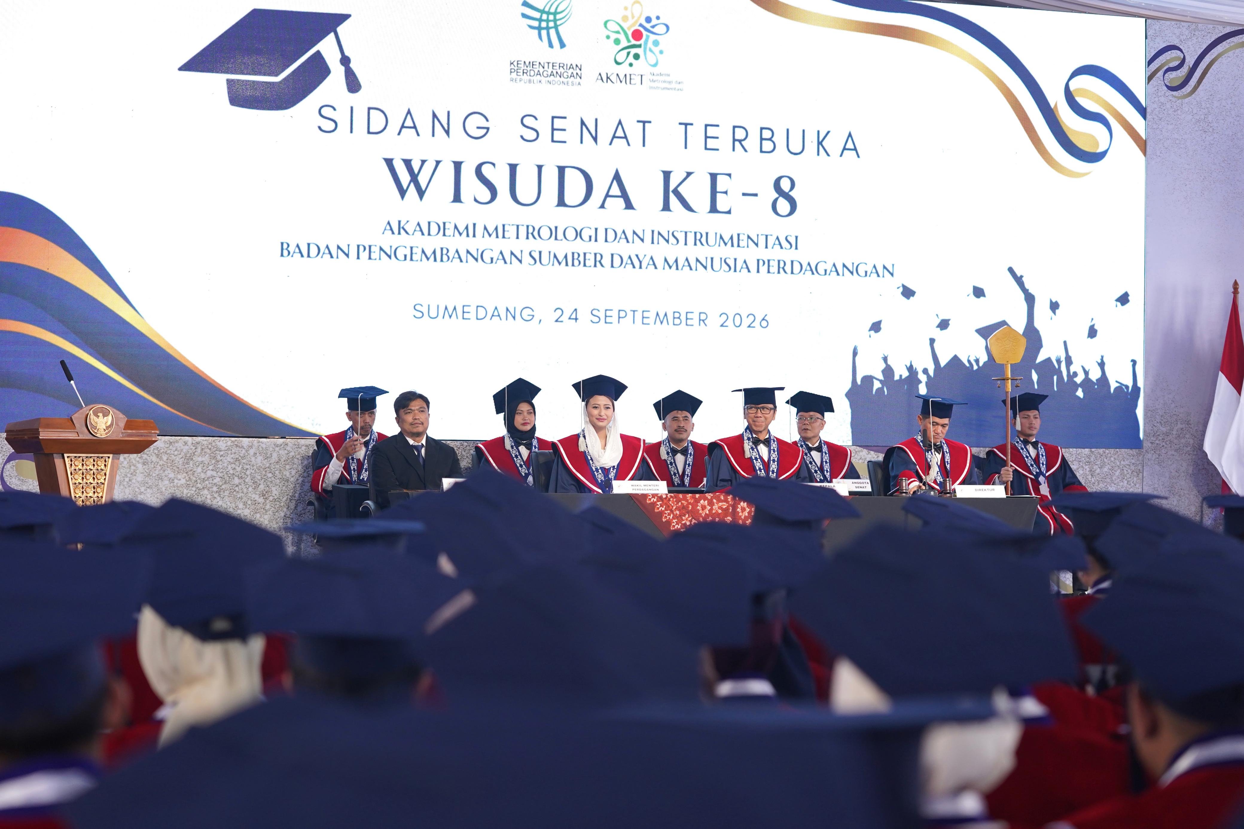 Wisuda ke-8 Akmet: Kemendag Tegaskan Komitmen Cetak SDM Metrologi Berkualitas Demi Kepastian Perdagangan