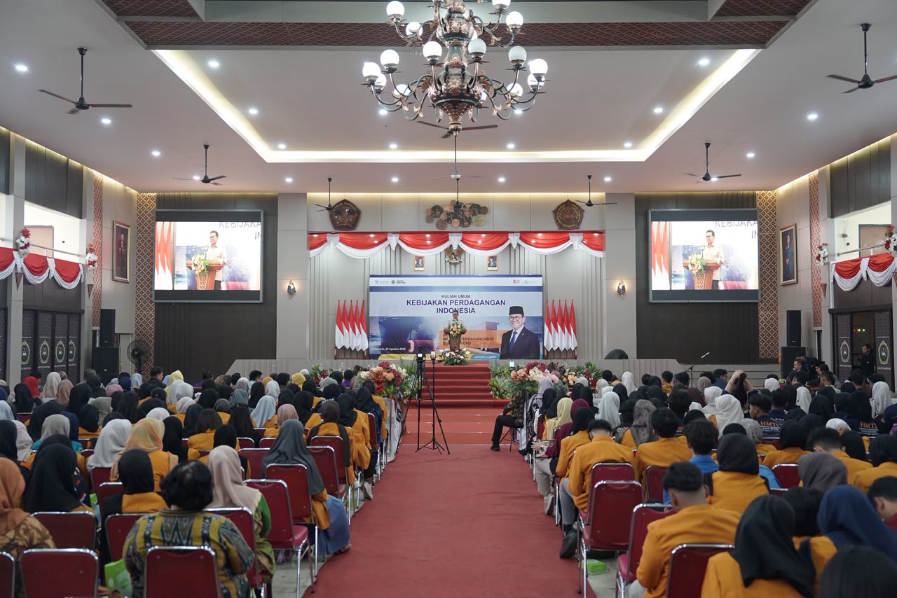 Mendag Busan Beri Kuliah Umum di Univet Bantara Sukoharjo, Dorong Mahasiswa Rintis Usaha dan Jadi Eksportir