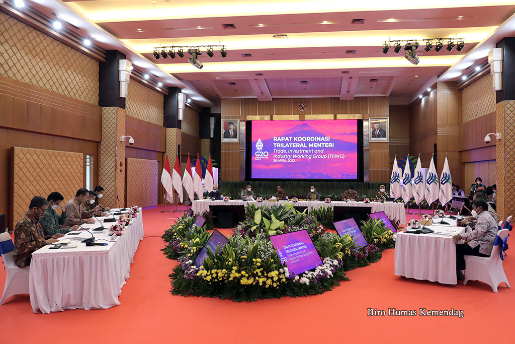 Rapat Koordinasi Trilateral Menteri TIIWG