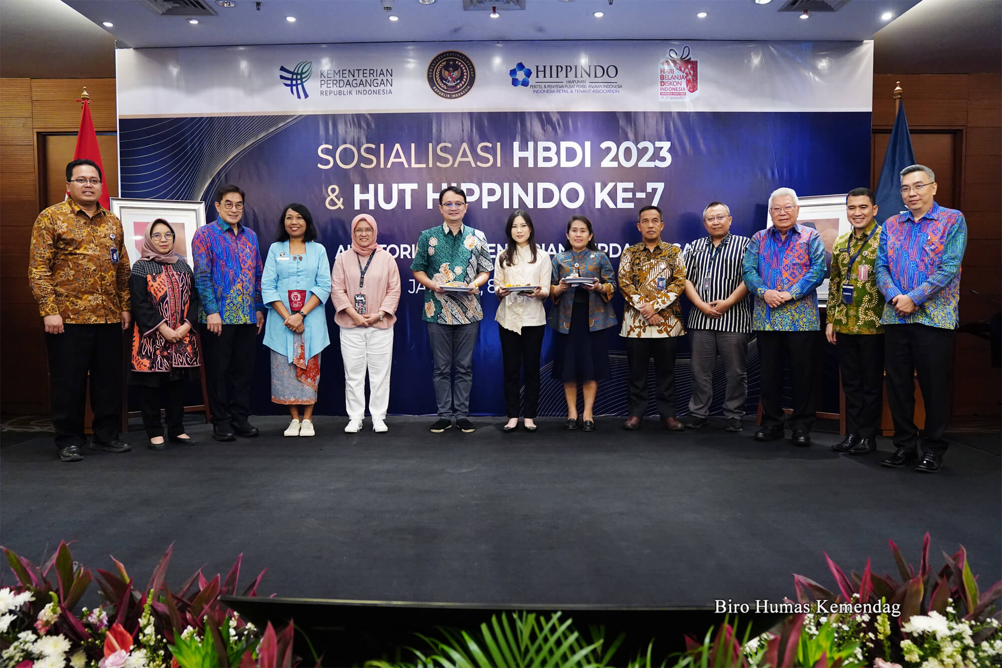 Acara tersebut dihadiri oleh Wakil Menteri Pariwisata dan Ekonomi Kreatif, Angela Tanoesoedibjo serta Ketua Umum Himpunan Peritel dan Penyewa Pusat Perbelanjaan Indonesia (HIPPINDO), Budihardjo Iduansjah.