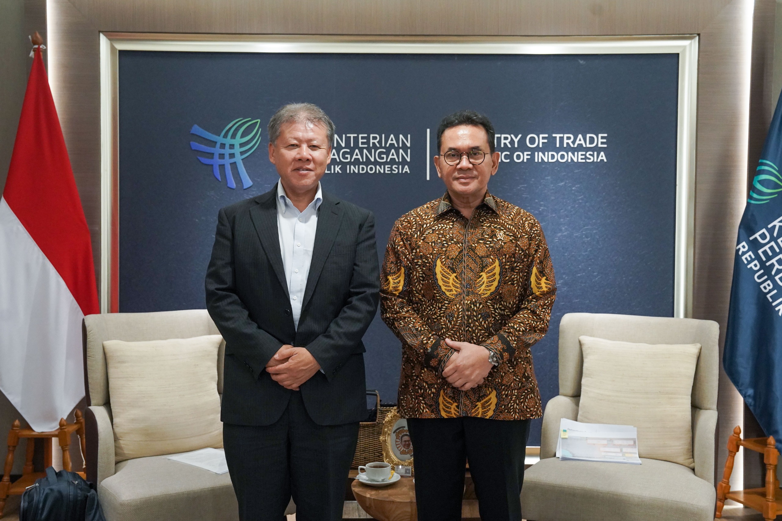 Pertemuan Mendag Busan dengan Perwakilan Kantor Pusat Epson, RI Dorong Ekspor Industri Padat Karya melalui Perjanjian Dagang